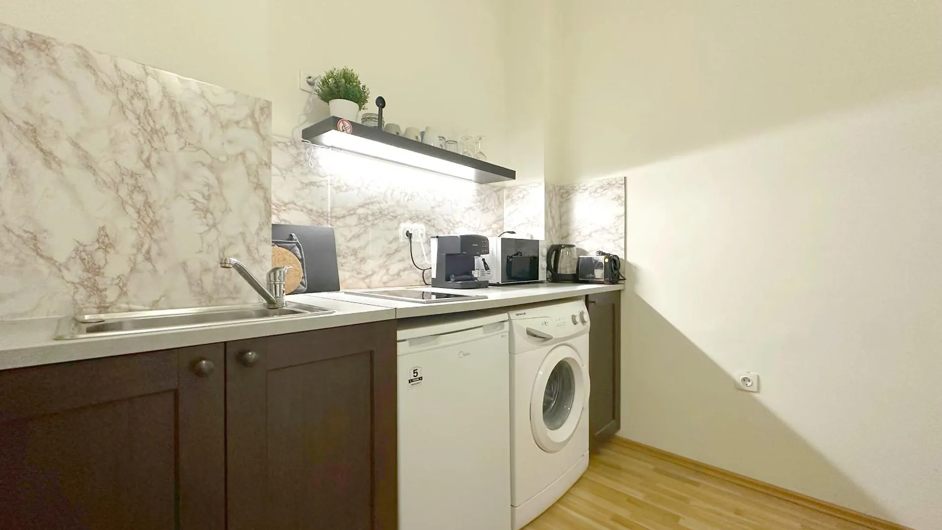 Apartment Aurora Abode - Top Center 1 Bdr Fast Wi-Fi Sofia